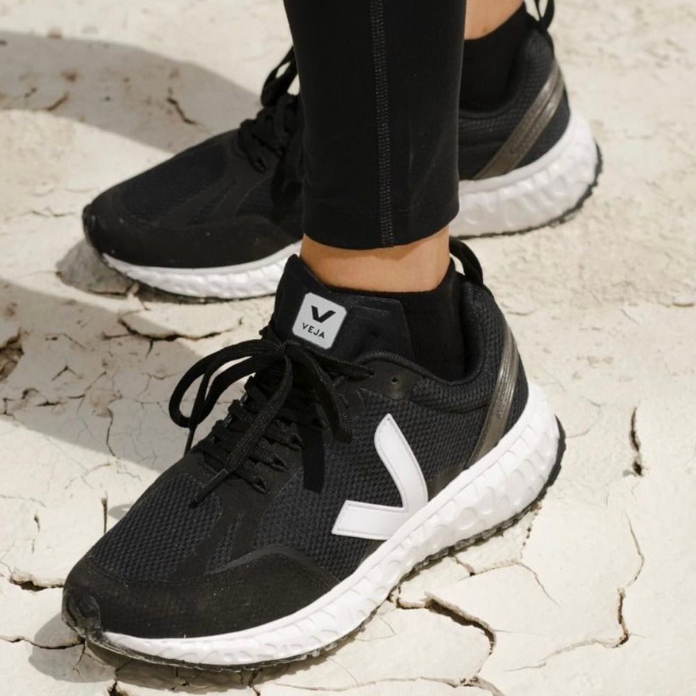 Veja - Condor Mesh Black White, Sz 7/38
